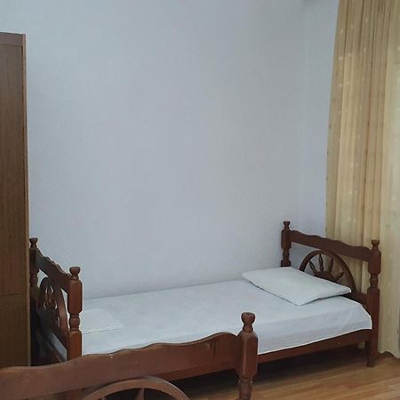Guesthouse Sinani Улцин Екстериор снимка