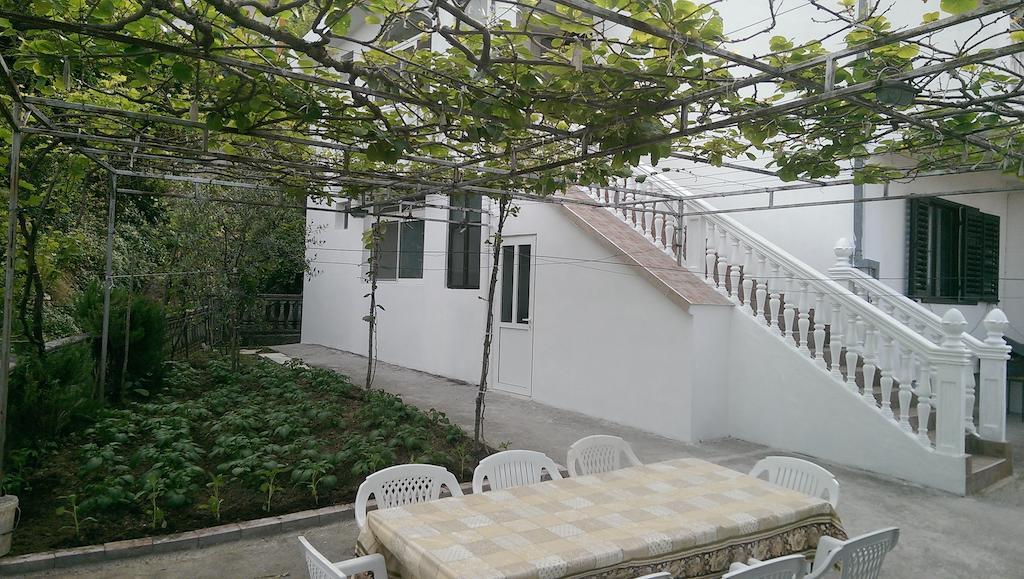 Guesthouse Sinani Улцин Екстериор снимка