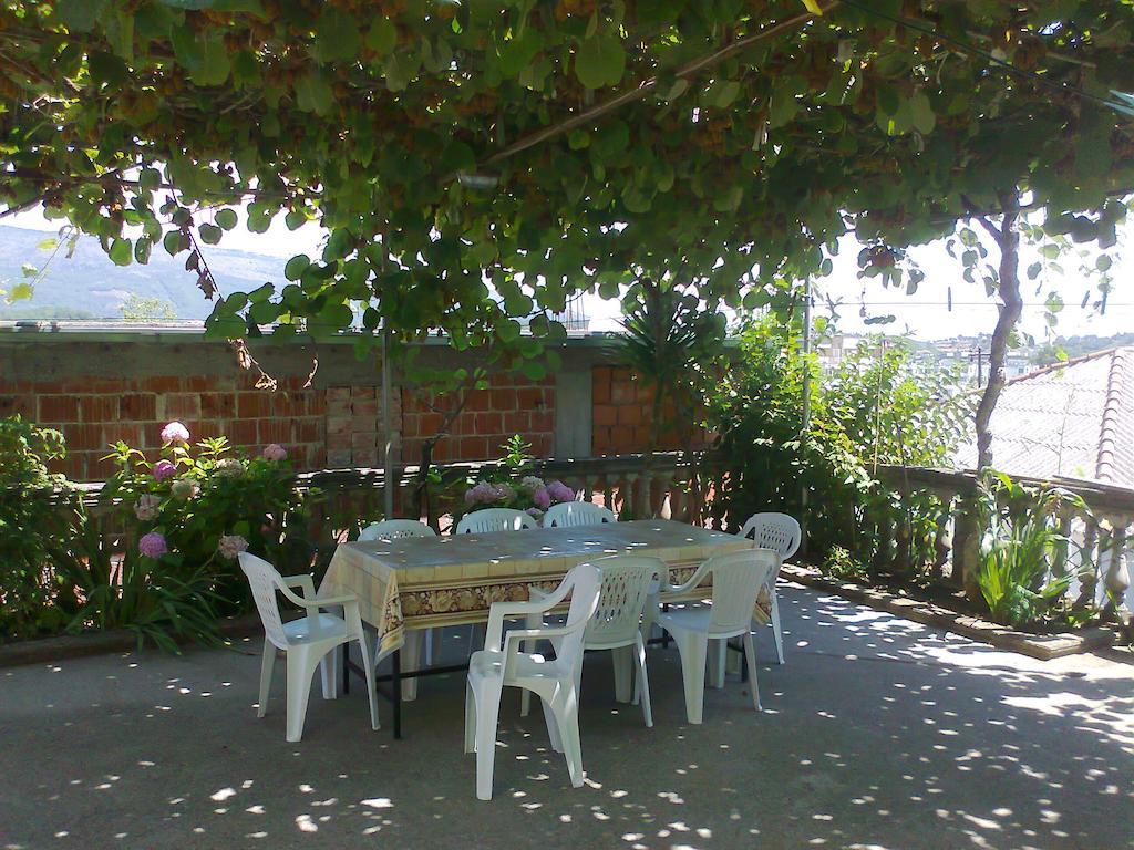 Guesthouse Sinani Улцин Екстериор снимка