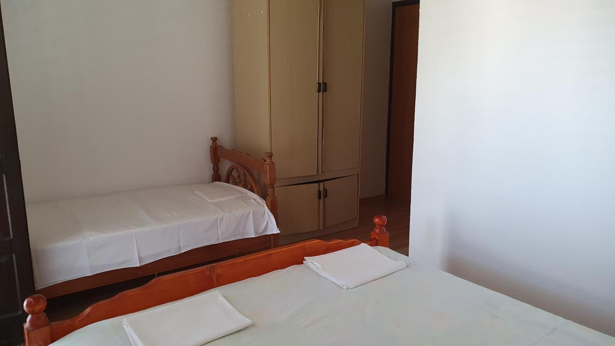 Guesthouse Sinani Улцин Екстериор снимка