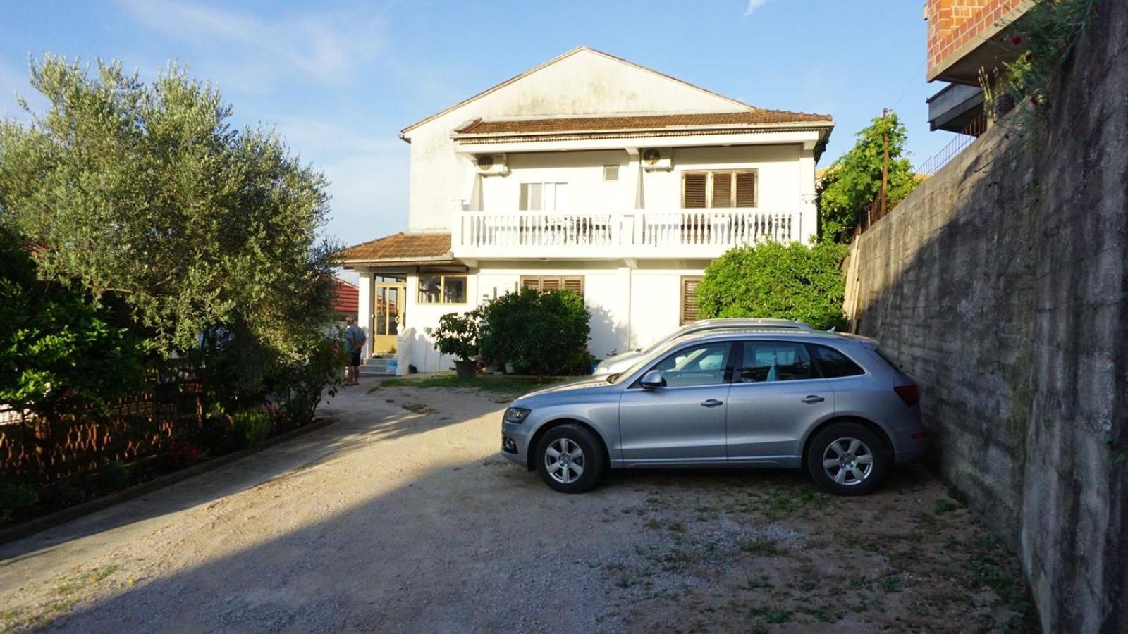 Guesthouse Sinani Улцин Екстериор снимка