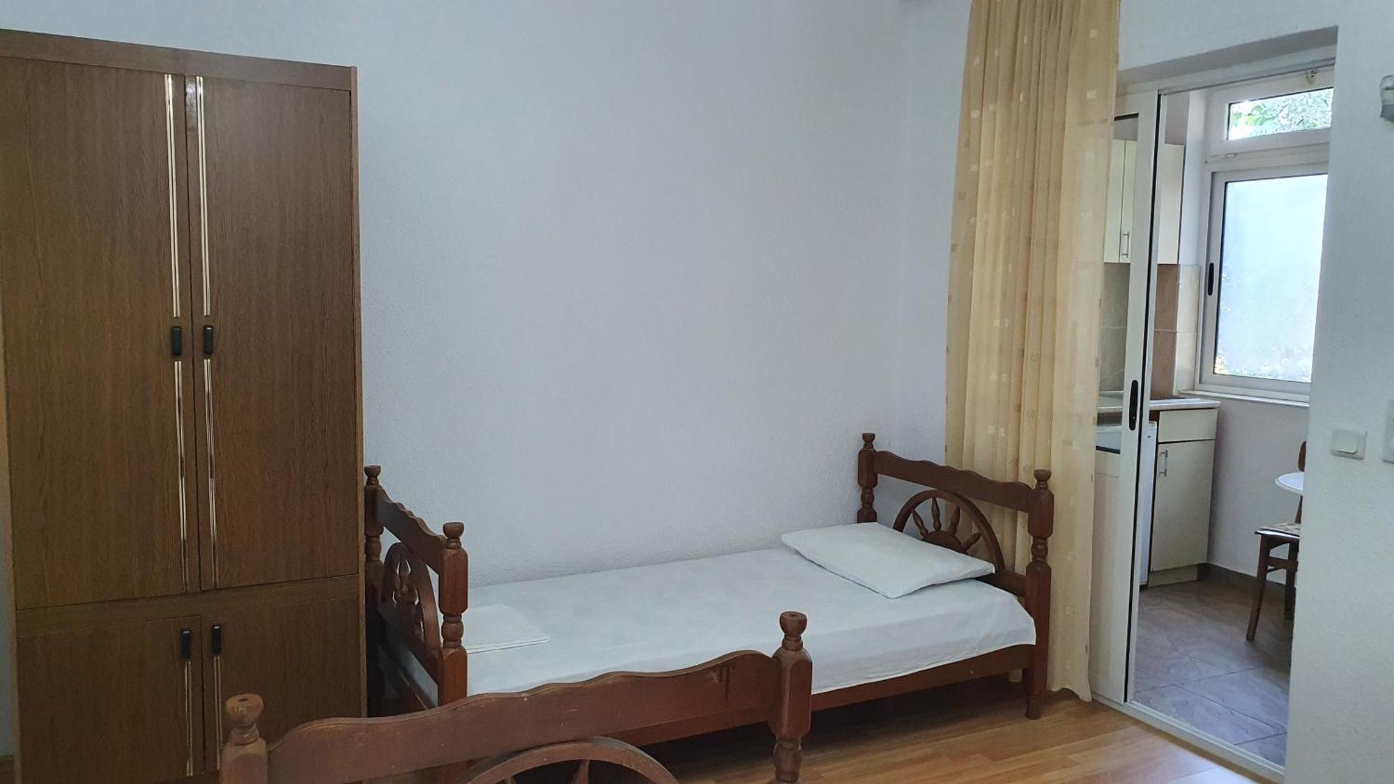 Guesthouse Sinani Улцин Екстериор снимка
