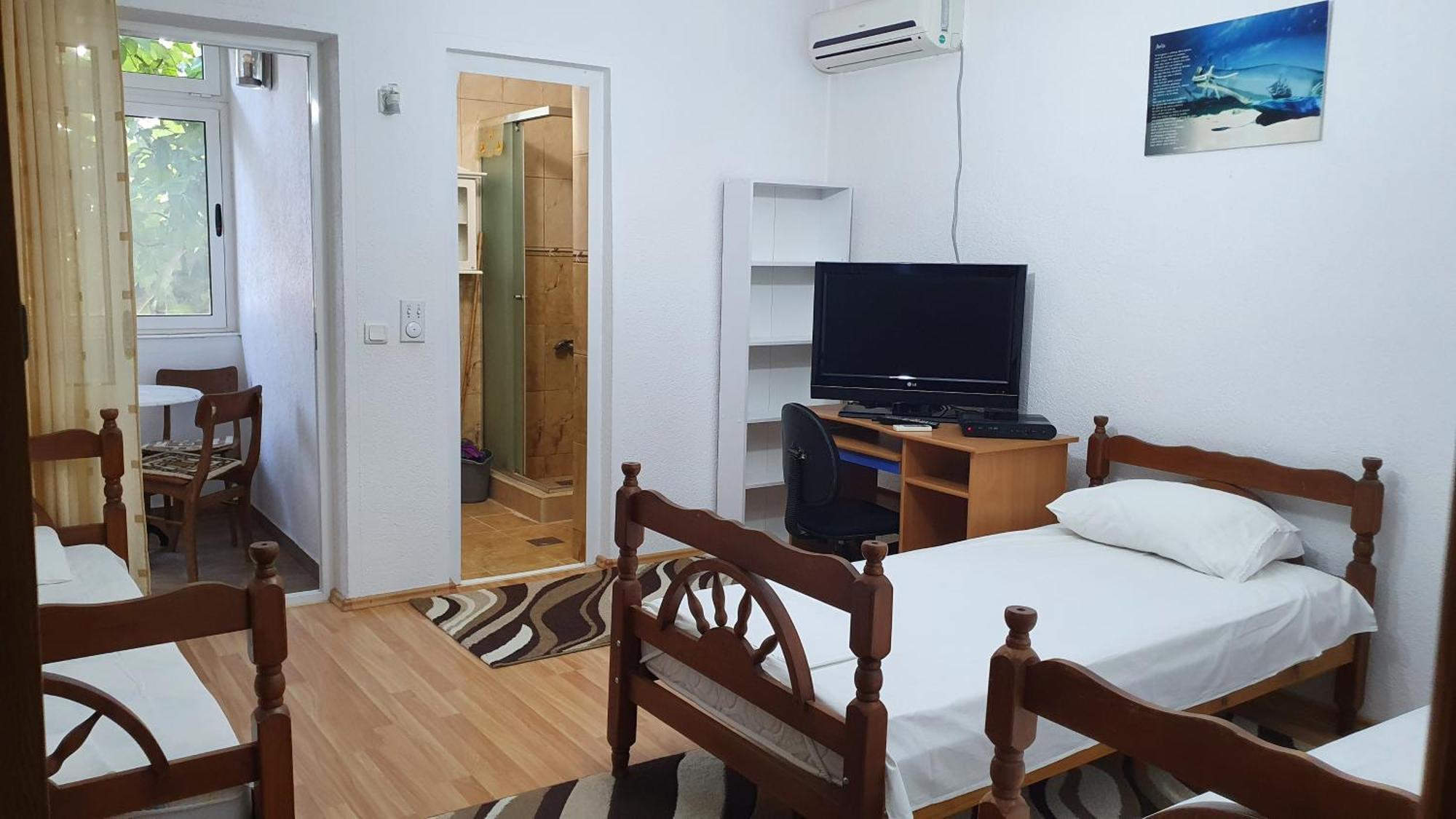 Guesthouse Sinani Улцин Екстериор снимка