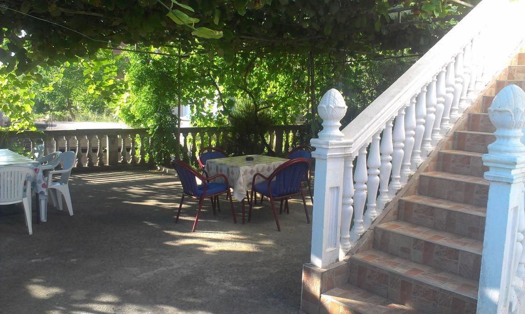 Guesthouse Sinani Улцин Екстериор снимка